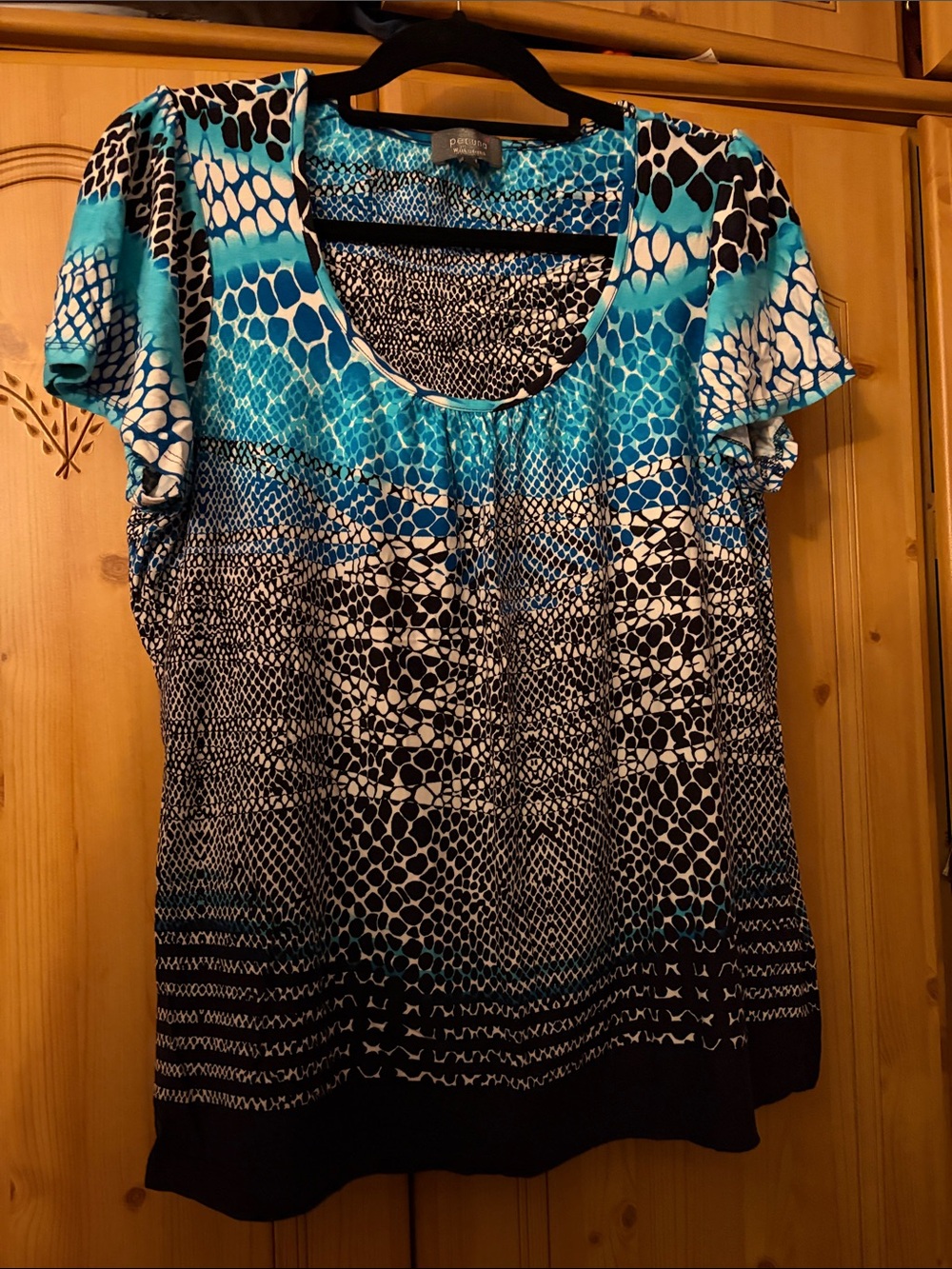 per una Turquoise and Black Abstract Scoop Neck Short Sleeve Top